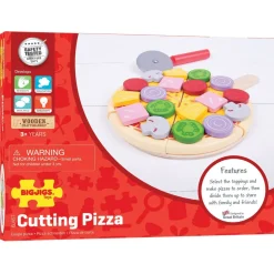 Cutting Pizza