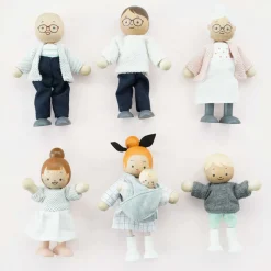 Dolly Family