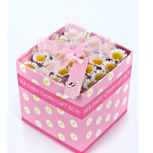 Make A Silk Daisy Chain