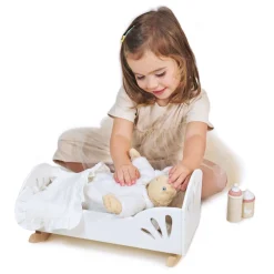 Sweet Swan Dolly Bed